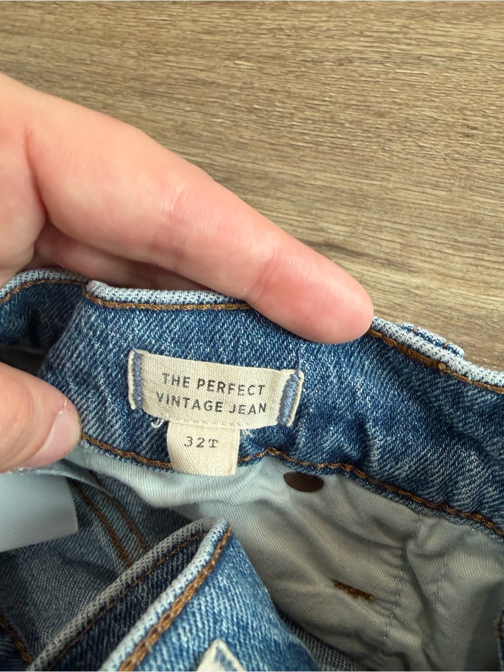 Women’s Madewell - The Perfect Vintage Jeans - size 32 tall - Picture 3 of 5